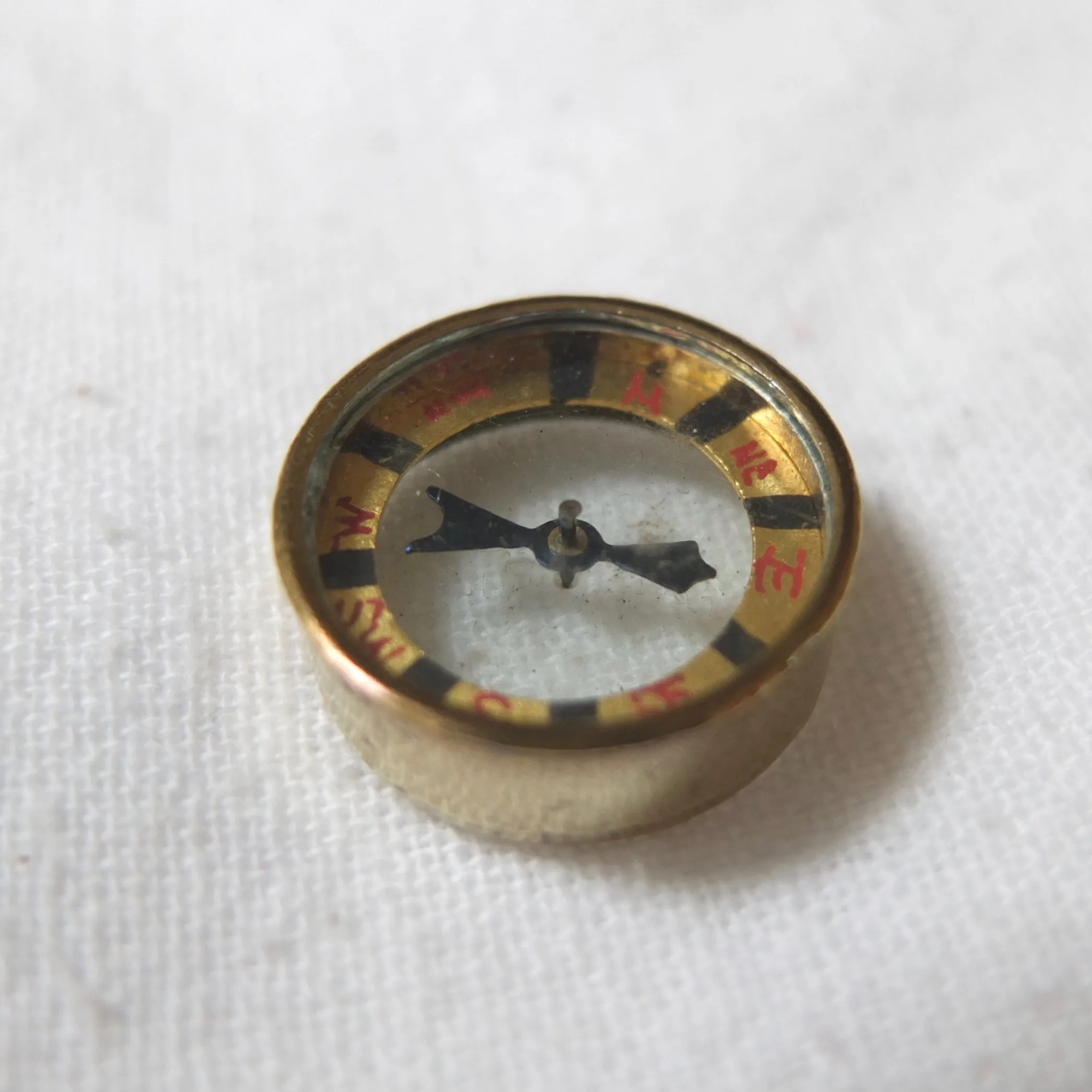 Miniature Transparent Compass