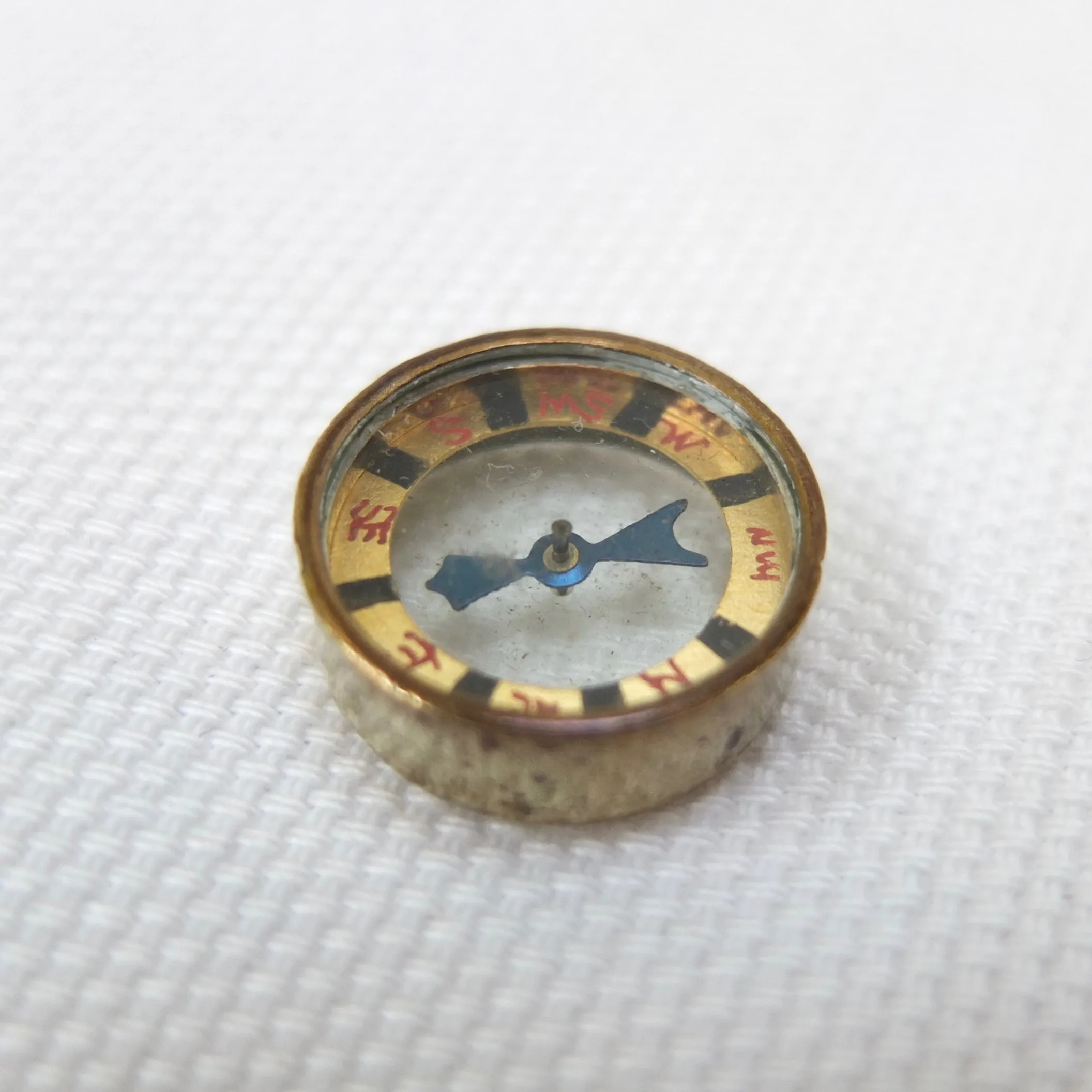 Miniature Transparent Compass